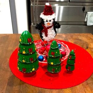 Vintage Nesting Christmas Trees